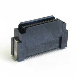bordo diritto maschio di SMT PA9T UL94V-0 del connettore del passo di 0.8mm per imbarcarsi sul tipo di D